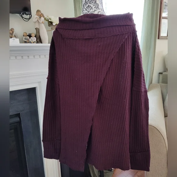 NWT Free People Juicy Split Back Waffle Knit Longsleeve Sweater in Date … - Picture 4 of 5